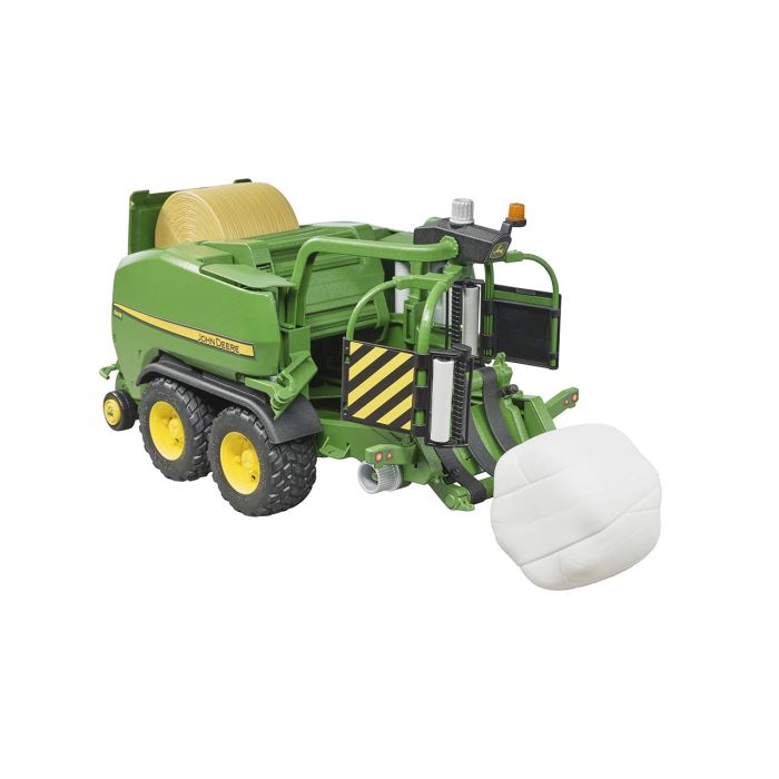Bruder john store deere combine harvester